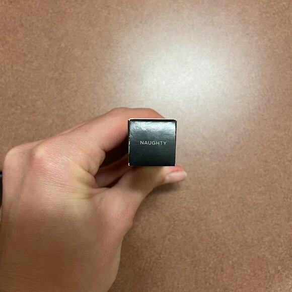 bareMinerals STATEMENT Matte Liquid Lipcolor NAUGHTY NWT - Picture 2 of 3